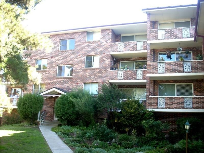 Fairfield NSW 2165