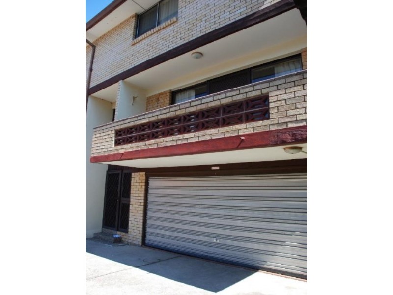 6/78 Harris Street, Fairfield NSW 2165