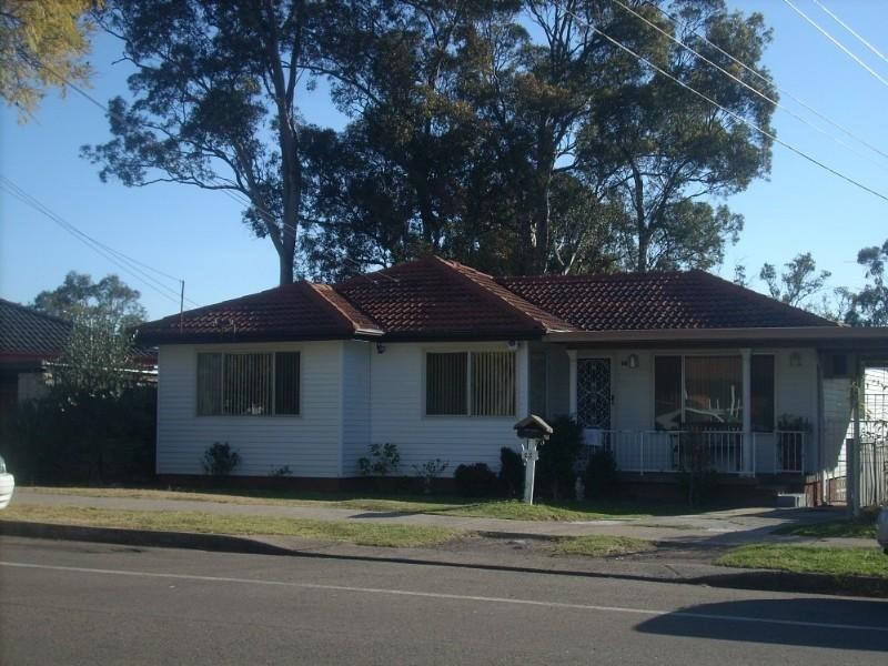 Fairfield West NSW 2165