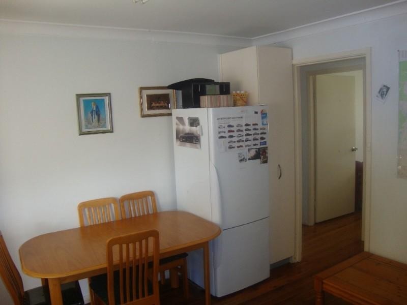 38 Glenfern Crescent, Bossley Park NSW 2176