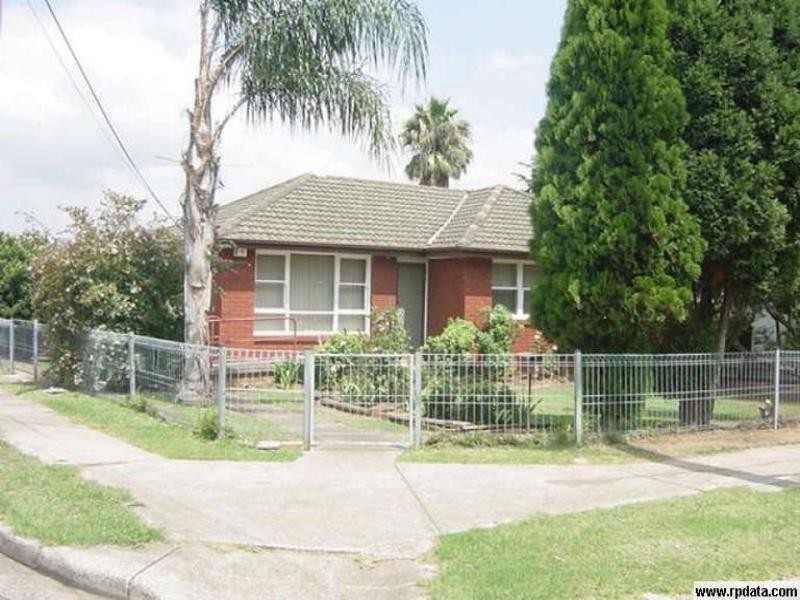 Fairfield West NSW 2165