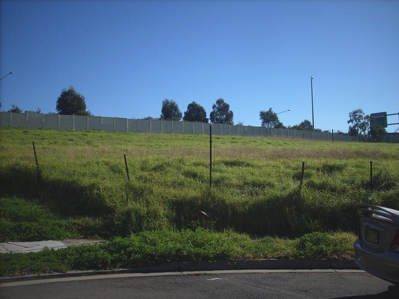 Edensor Park NSW 2176