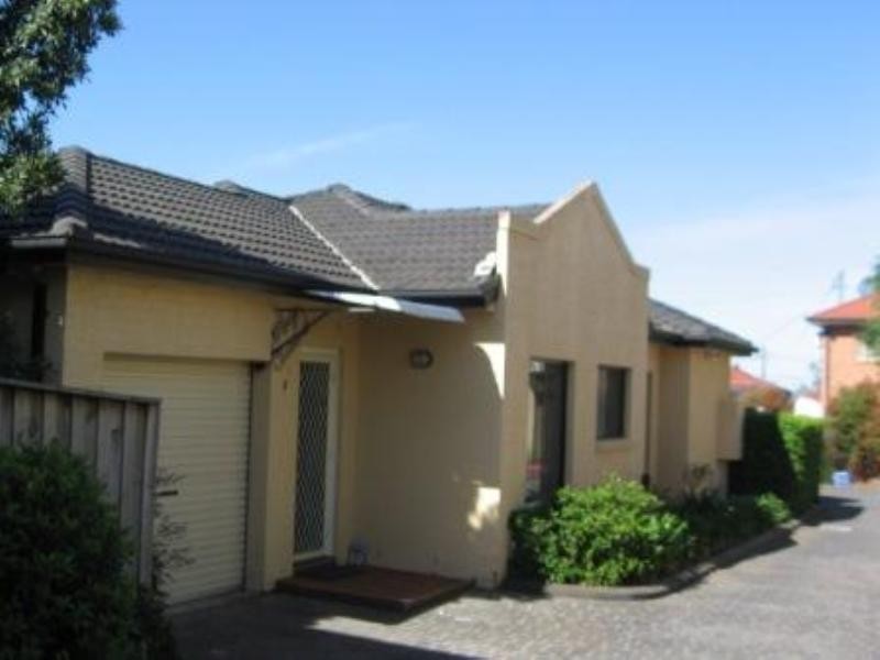 Canley Heights NSW 2166