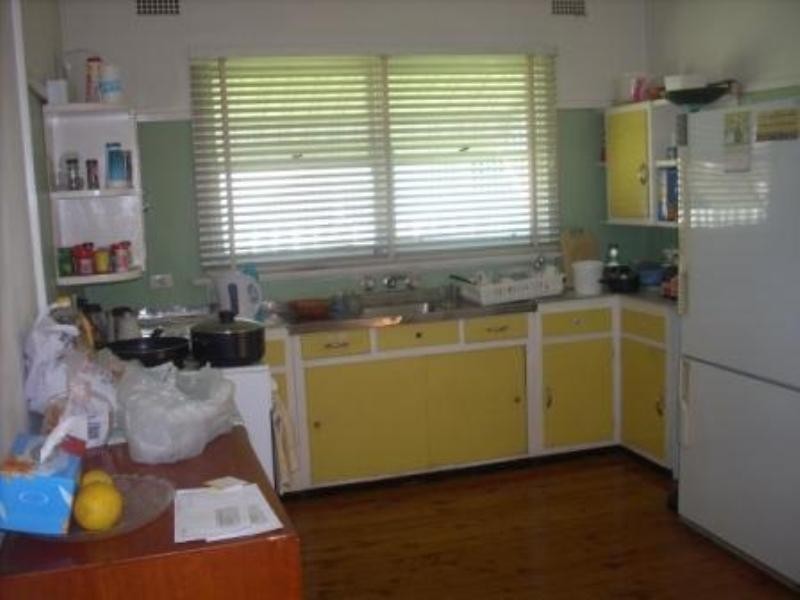 Fairfield West NSW 2165