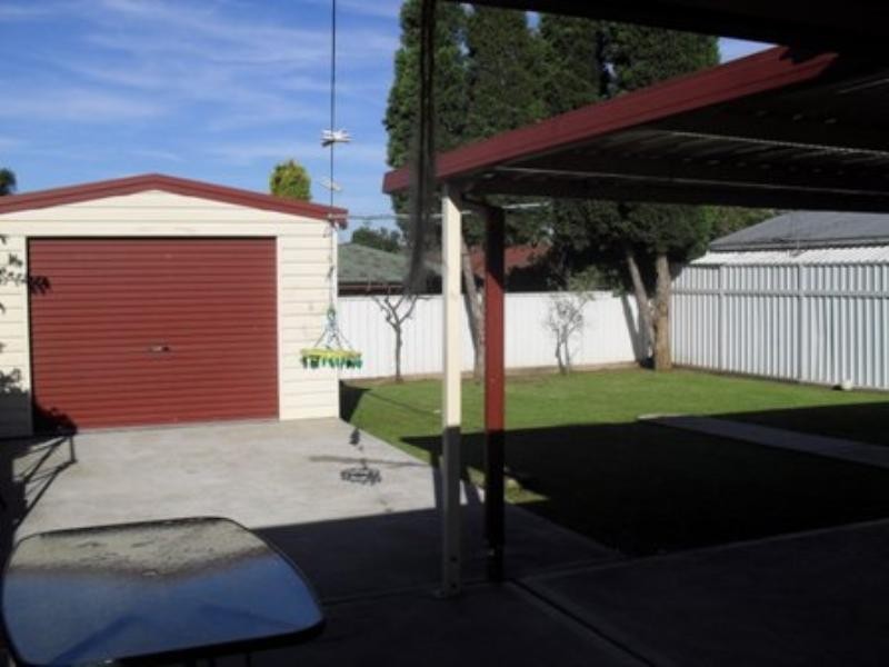 5 Darwin Close, Wakeley NSW 2176