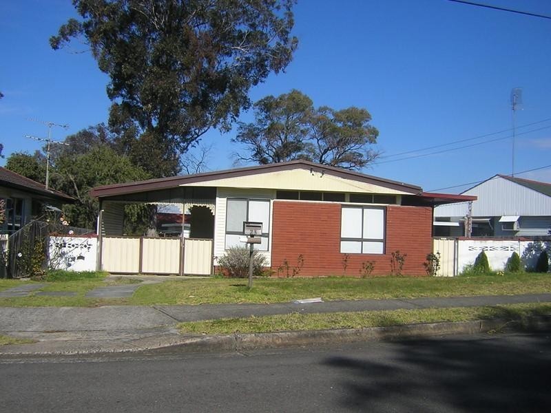 Fairfield West NSW 2165