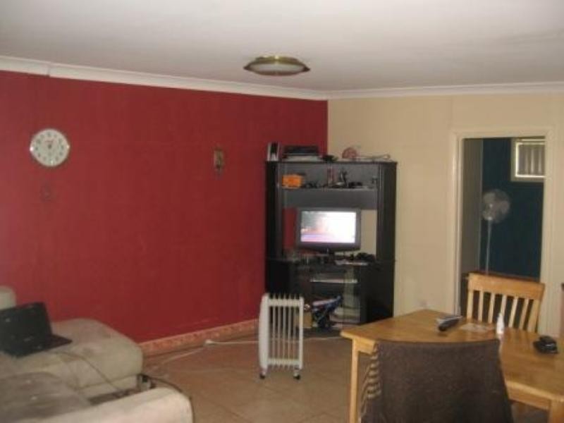 Fairfield West NSW 2165