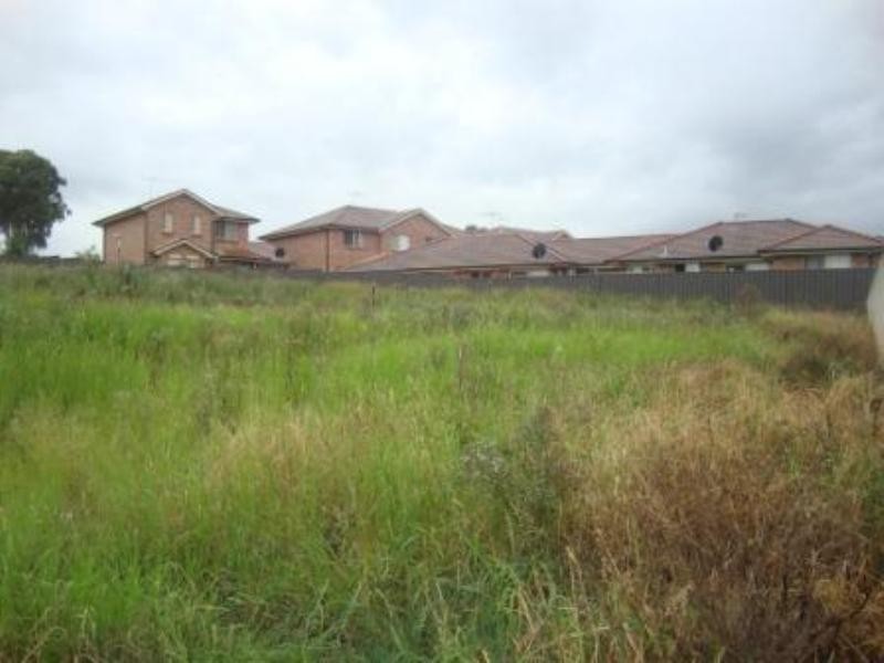 Edensor Park NSW 2176