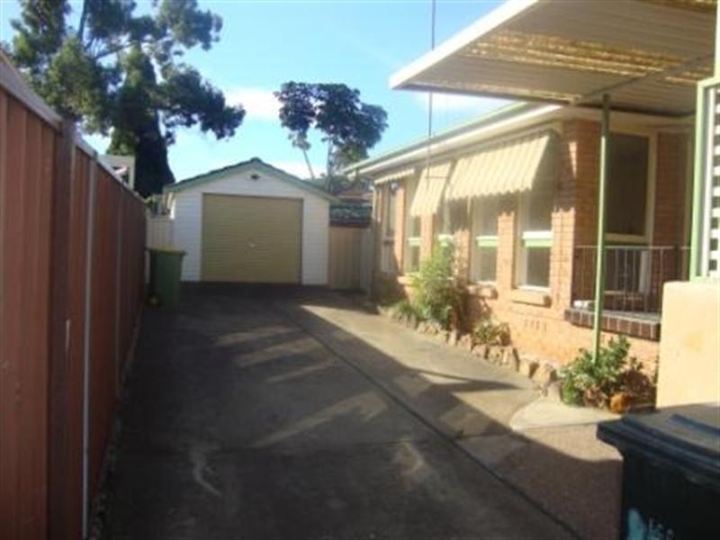 454 Hamilton Road, Fairfield West NSW 2165