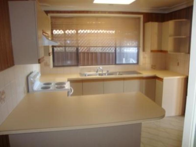 454 Hamilton Road, Fairfield West NSW 2165