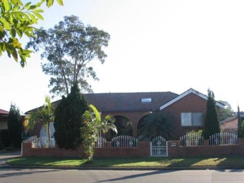 Fairfield West NSW 2165
