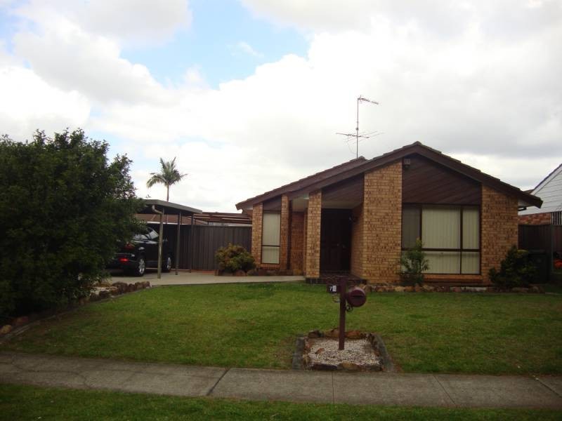 Edensor Park NSW 2176