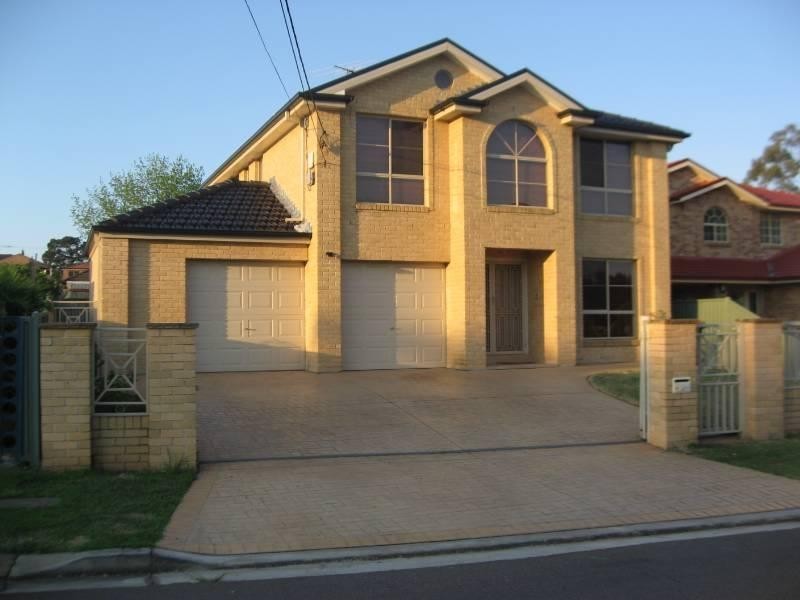 24 Dawson Street, Fairfield Heights NSW 2165