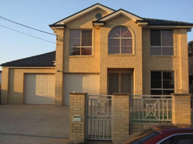 24 Dawson Street, Fairfield Heights NSW 2165