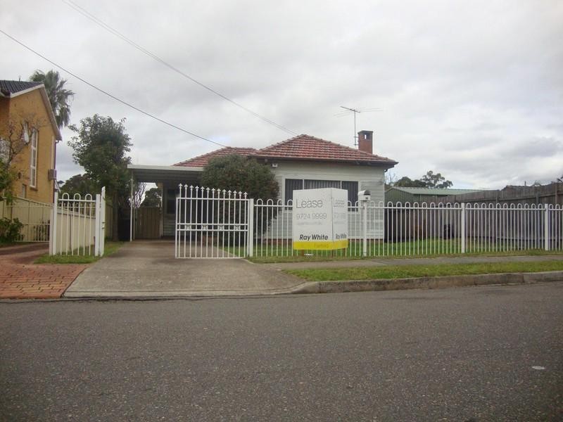 Fairfield NSW 2165