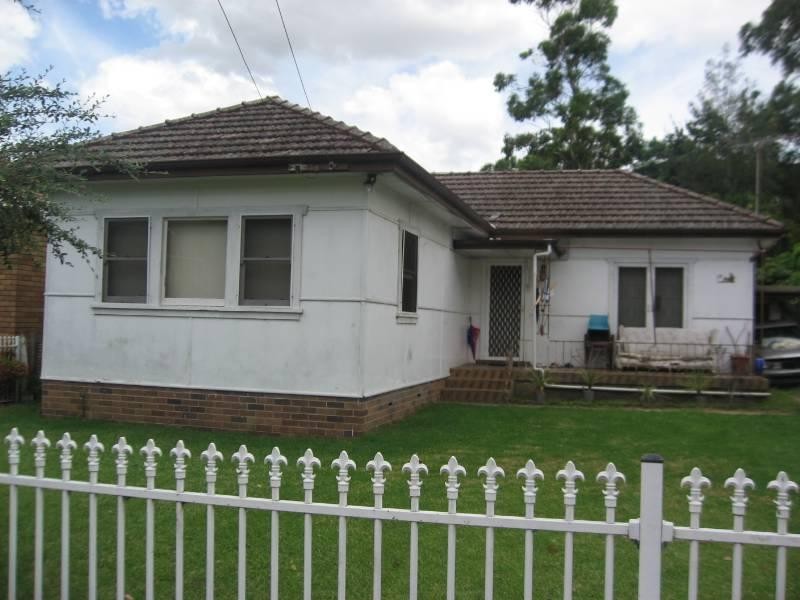 19 Wilga Street, Fairfield NSW 2165