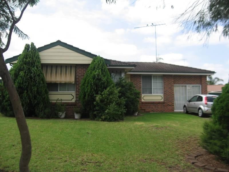 Edensor Park NSW 2176