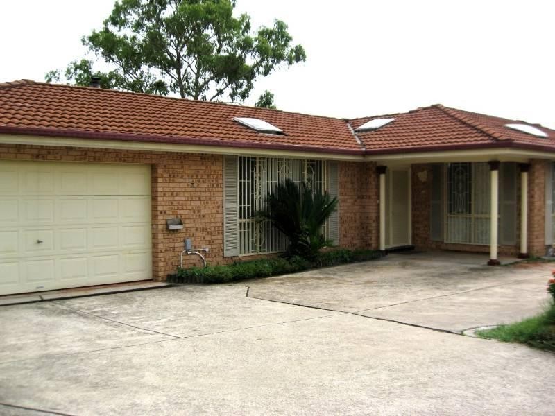 Edensor Park NSW 2176