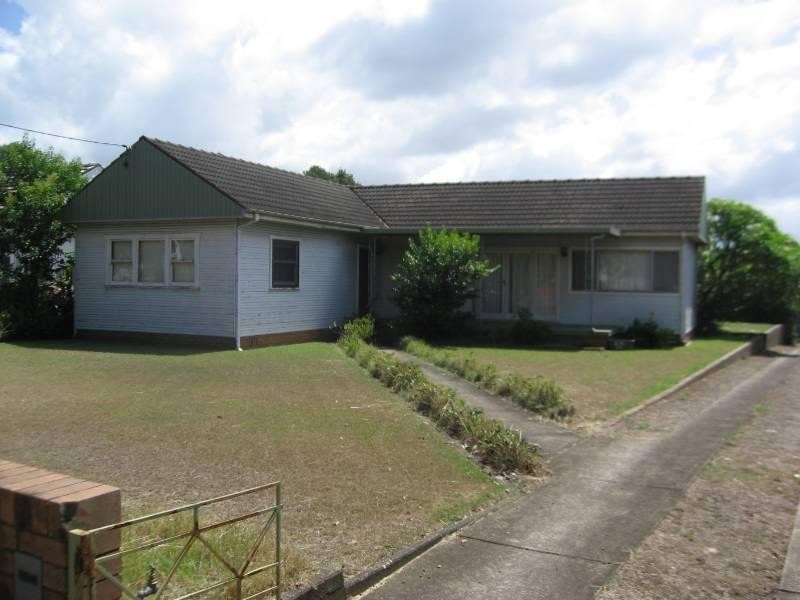 44 Station Street, Fairfield NSW 2165