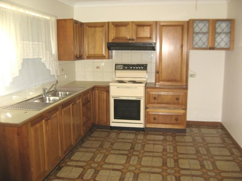 Bossley Park NSW 2176