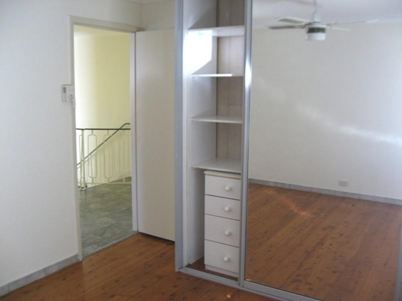 Bossley Park NSW 2176