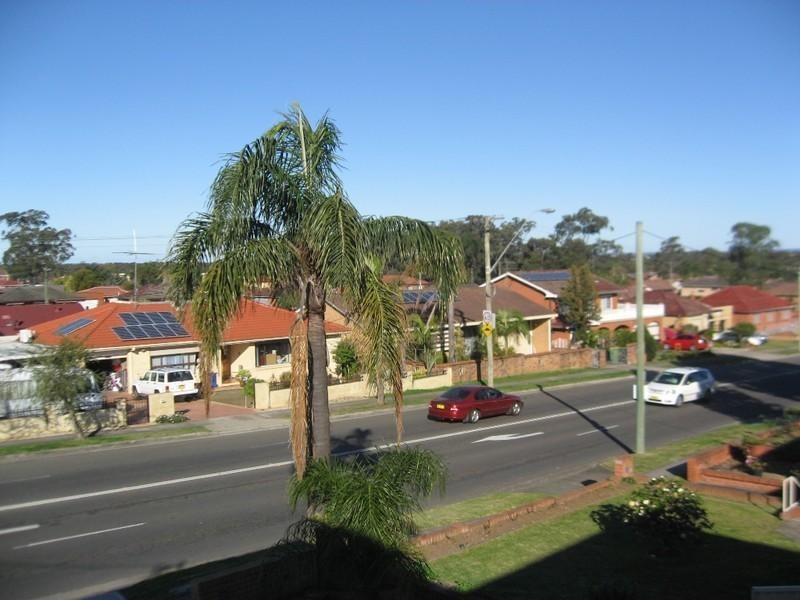 Bossley Park NSW 2176