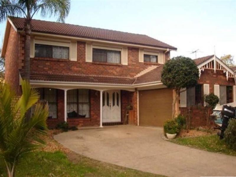 3 Beavors Road, Prairiewood NSW 2176