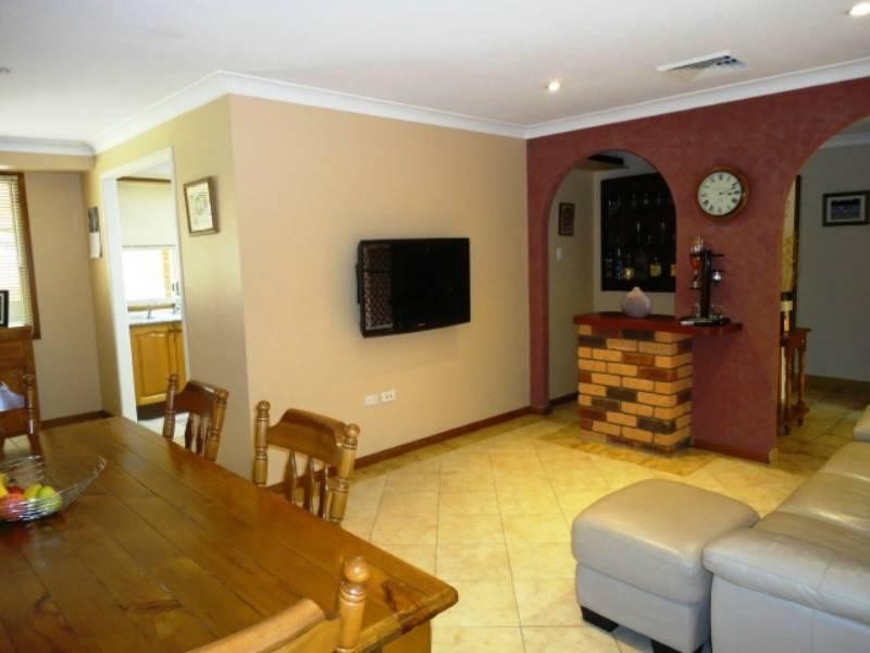 6 Hirst Place, Fairfield West NSW 2165