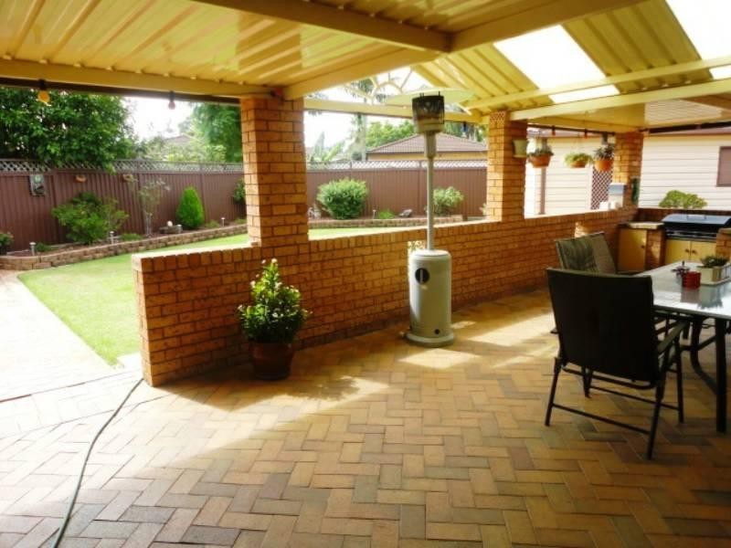 6 Hirst Place, Fairfield West NSW 2165