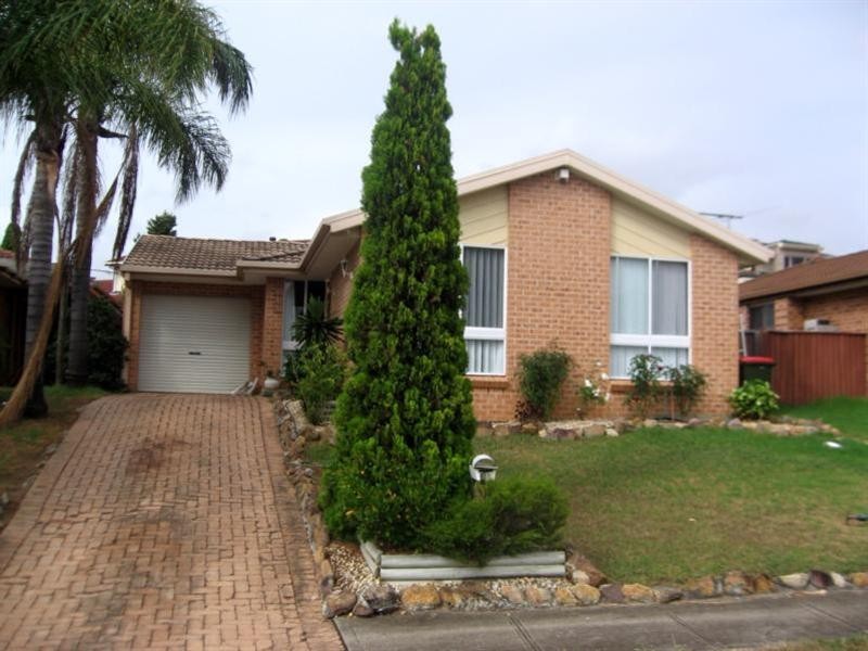 34 Zappia Place, Edensor Park NSW 2176