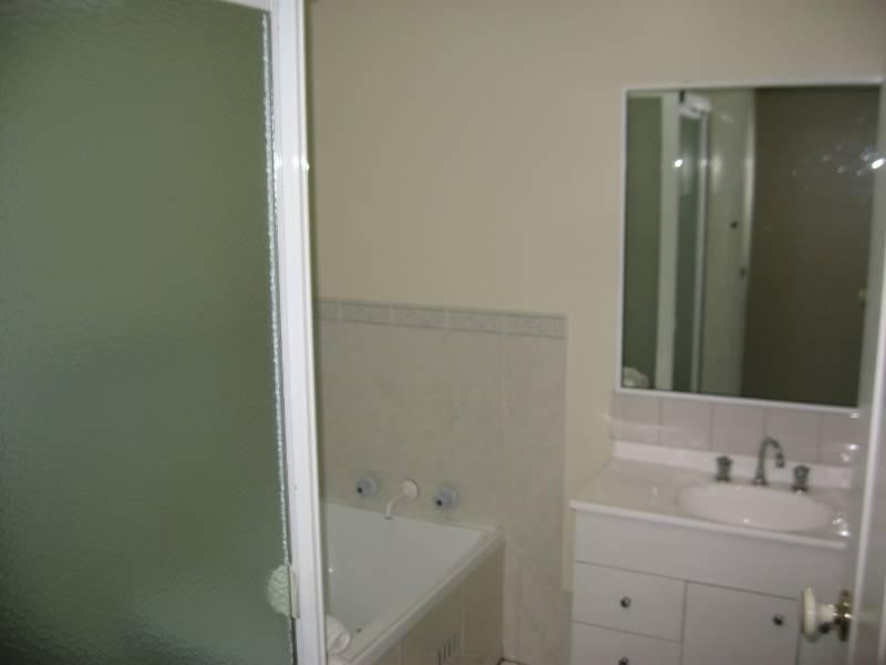 2/23 Corriedale Street, Wakeley NSW 2176