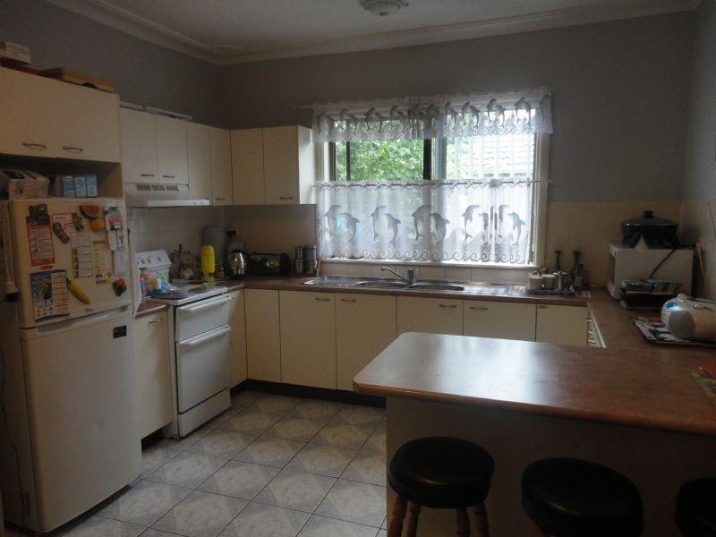 518 Smithfield Road, Prairiewood NSW 2176