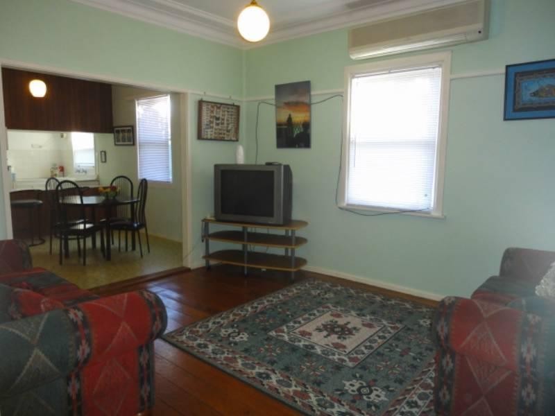 89 Hamilton Road, Fairfield NSW 2165