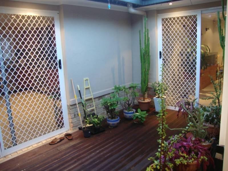 8 Upfield Street, Edensor Park NSW 2176