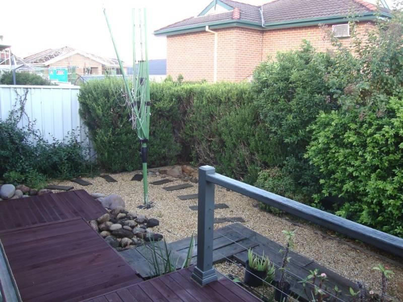 8 Upfield Street, Edensor Park NSW 2176