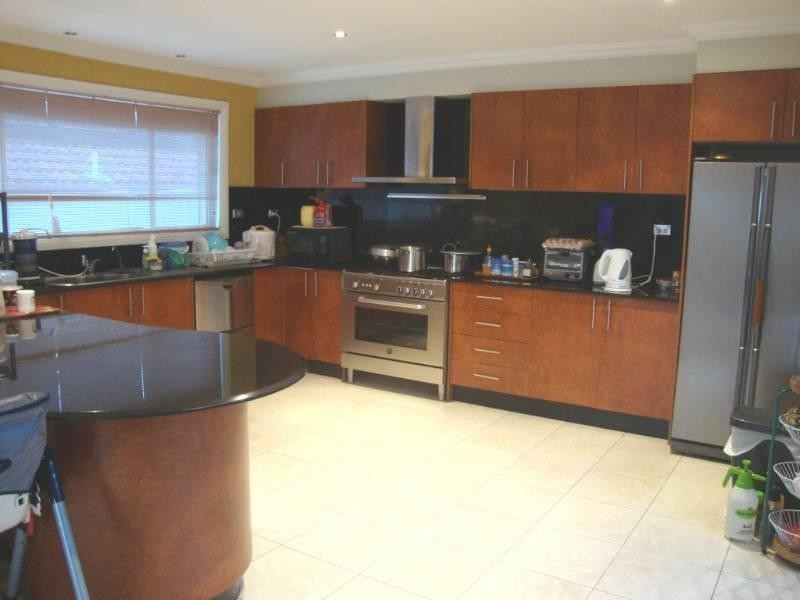 8 Upfield Street, Edensor Park NSW 2176