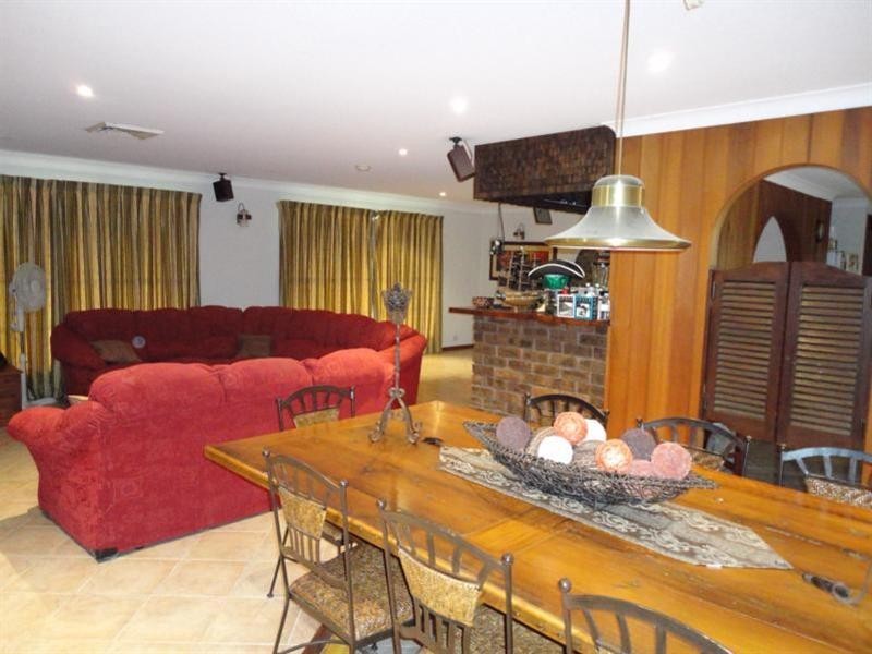 16 Curran Street, Prairiewood NSW 2176