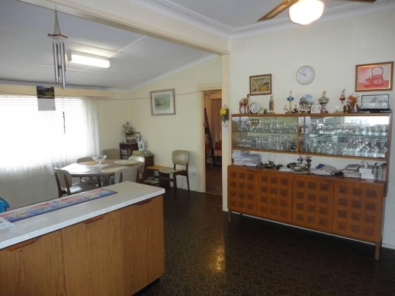 41 Avisford Street, Fairfield NSW 2165