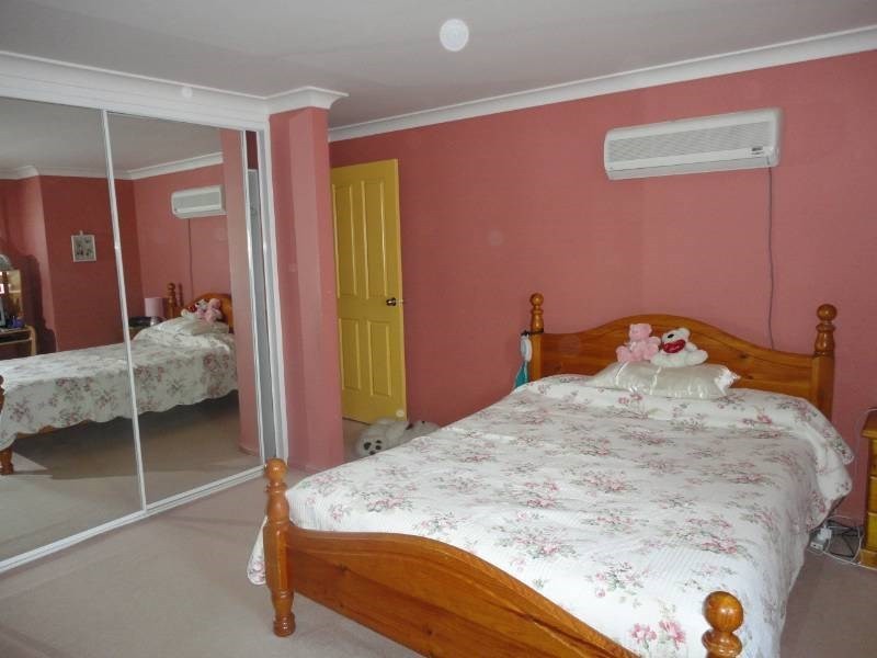 Fairfield West NSW 2165