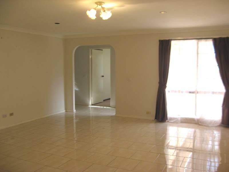 9 Dove Place, Hinchinbrook NSW 2168