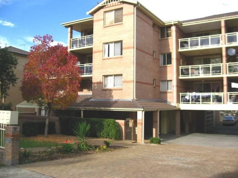 23/19-23 Hardy Street, Fairfield NSW 2165
