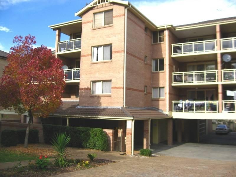 23/19-23 Hardy Street, Fairfield NSW 2165