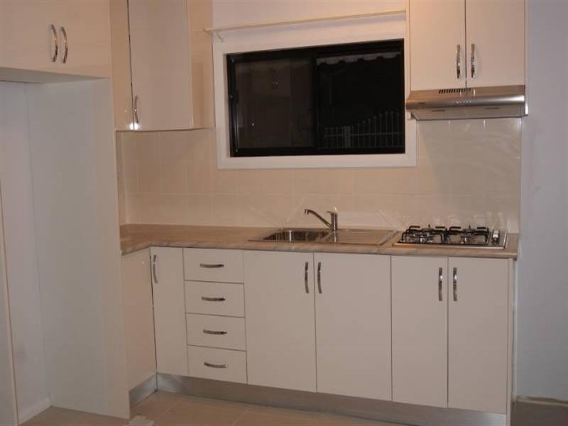 13 Cambridge Street, Fairfield West NSW 2165