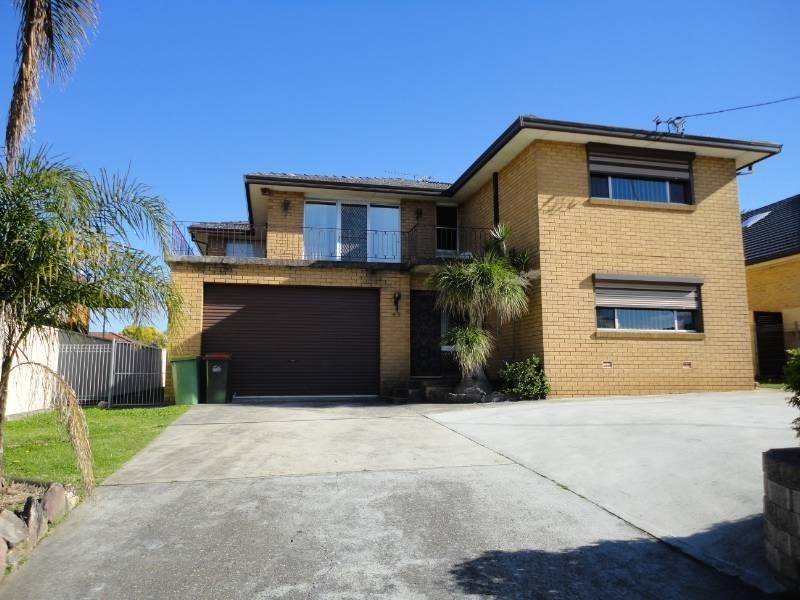 43 Mimosa Road, Bossley Park NSW 2176