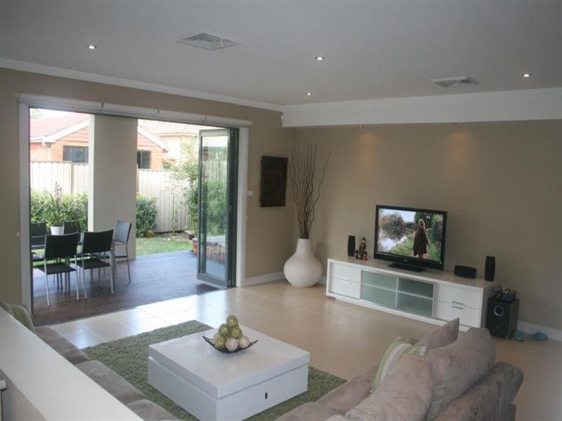 7 Lavender Place, Fairfield West NSW 2165