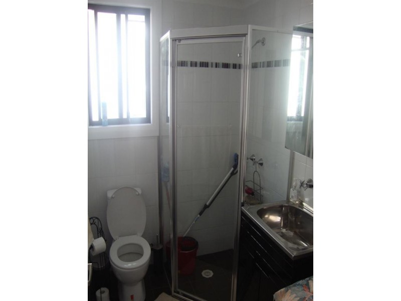 Fairfield West NSW 2165