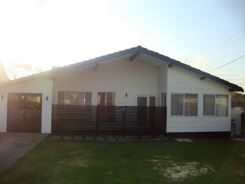 Fairfield West NSW 2165