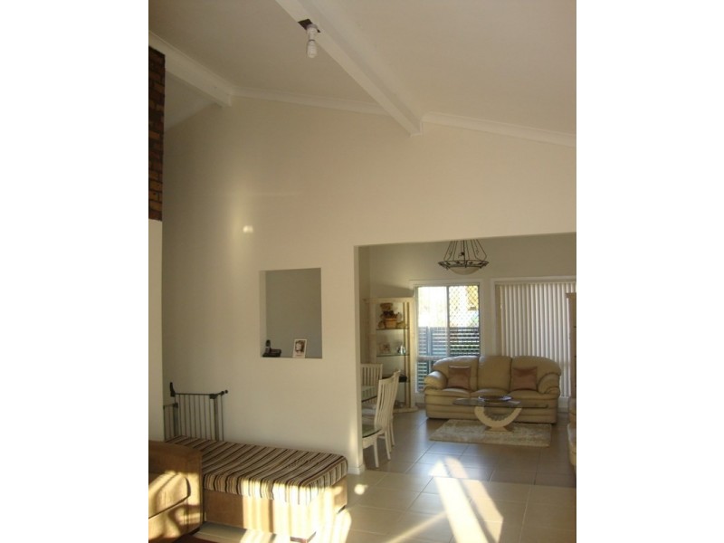 Fairfield West NSW 2165