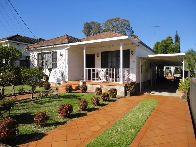 42 Robertson Street, Guildford West NSW 2161