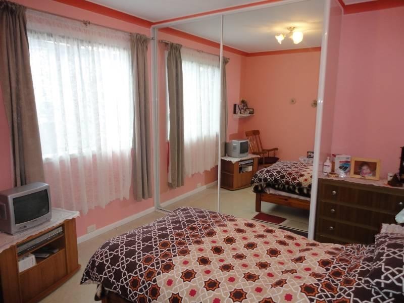 42 Robertson Street, Guildford West NSW 2161